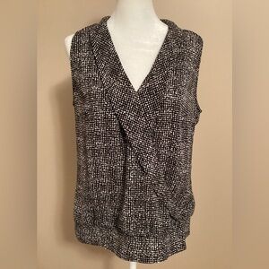 White House Black Market Surplice Layering Shell Size Medium